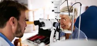 health-care-people-eyesight-and-technology